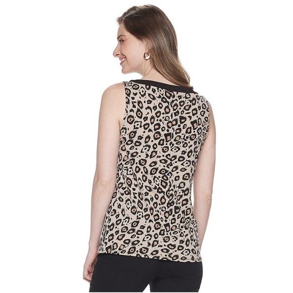 Dana Buchman leopard Shell Neck
Grommets Top - Picture 3 of 11